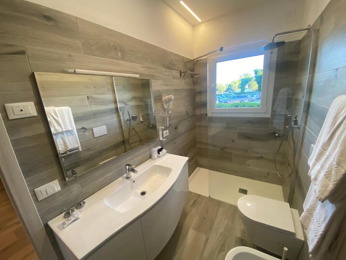 Marina Suites & Apartments 4 Stelle S 卡奥莱 外观 照片