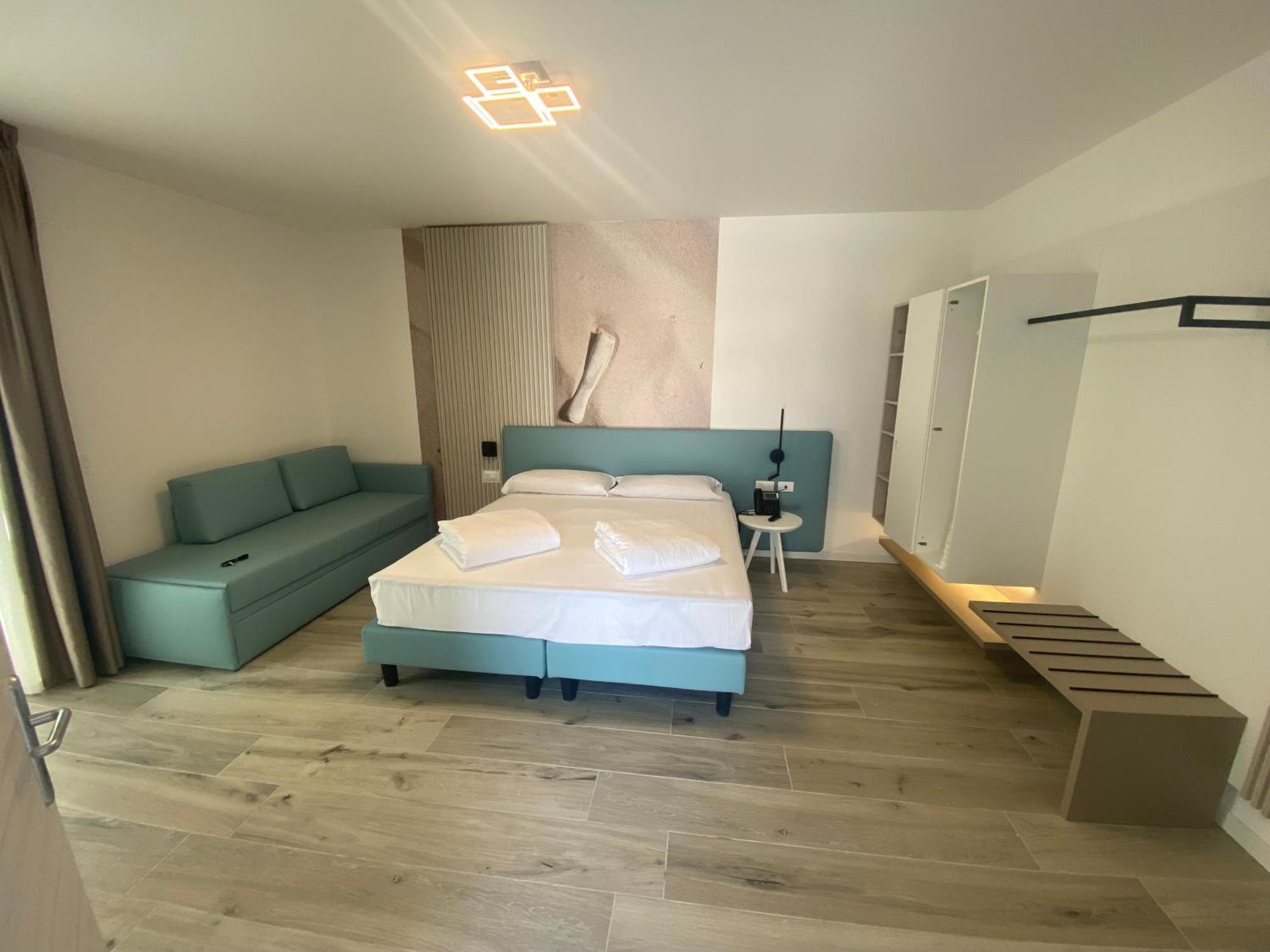 Marina Suites & Apartments 4 Stelle S 卡奥莱 外观 照片