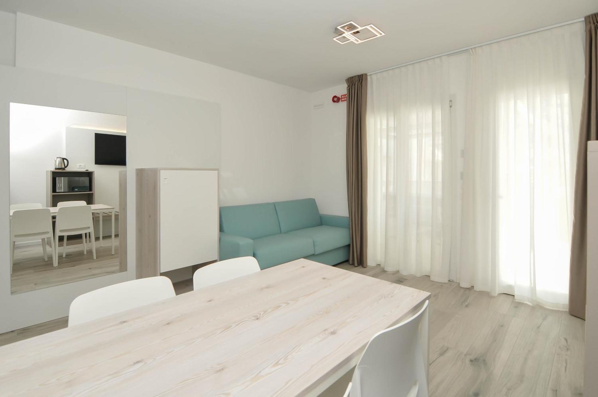 Marina Suites & Apartments 4 Stelle S 卡奥莱 外观 照片